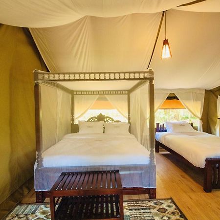 Hotel Lorian Safari Camp Limited à Narok Extérieur photo